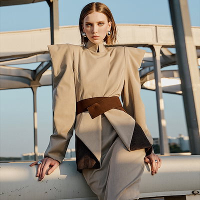 蔵から中国古銭と一緒の箱から出てきた 5体の内の1体 馬ウマ中国古美術