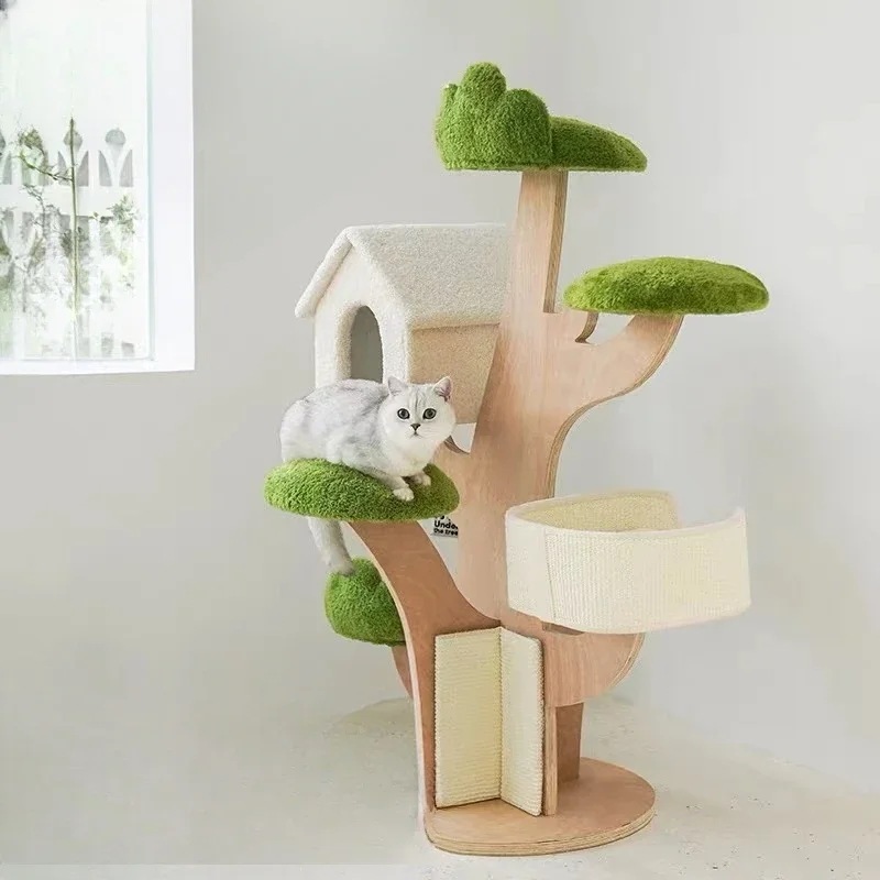 統合されたグリーンパインツリーハウス大規模なキャットージャンピングプラットフォームすべての年ラウンド利用可能