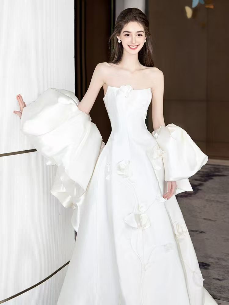 ウェディングドレス 新作 白 高級感 ロングワンピース 結婚式 花嫁 成人式 お呼ばれ ウェディング 演奏会 二次会 パーティードレス 前撮り ワンピース ロングドレス