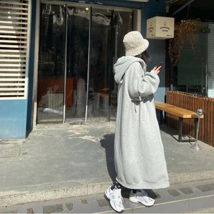 コート 冬 大人 可愛い ジャケット 20代 レディース 40代 30代 春 裏起毛 スウェット フード グレー ロングワンピ カジュアル ドレス 袖あり ロング丈 パーカー 50代 秋 おしゃれ ワ