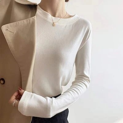 ファッション韓国シャツ 着痩せカジュアル 流行り ドレープ感 初春 長袖 舒适性 高級感 ブラウス 4,640円