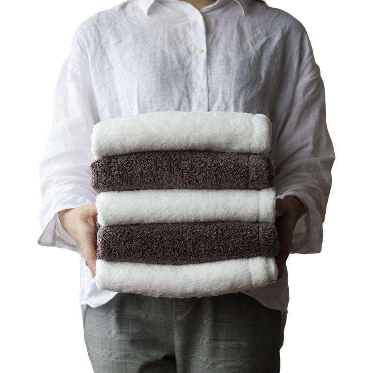 今治タオル セット「大人の休日タオル」（シャワー派家族プラン）【今治 タオル ブランド認定 フェイスタオル 洗い替え用 まとめ買い ふわふわ ふっくら ギフト 新築祝い プレゼント サウナ】