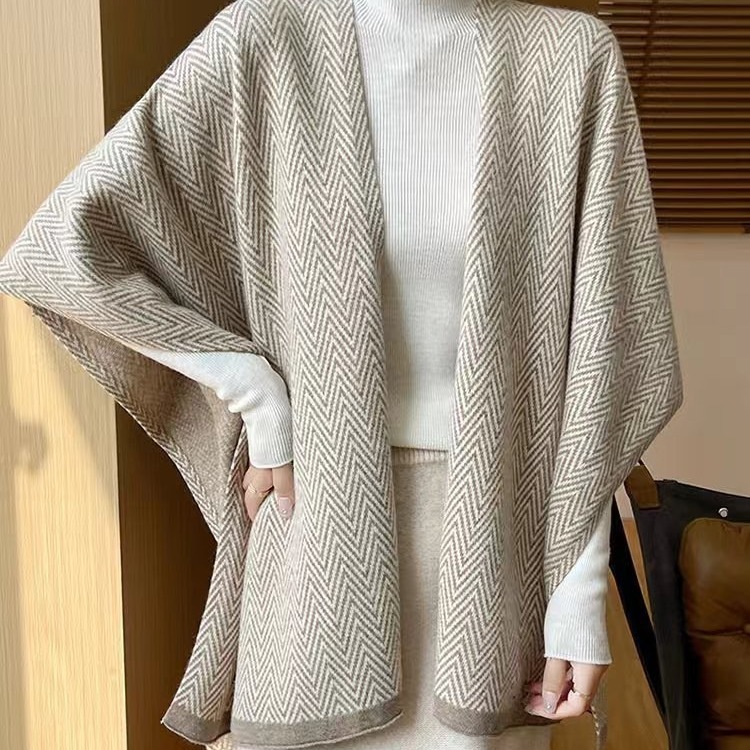 秋冬レトロ衝突ジャカード100純ウール大肩多機能デザインマント 5,814円