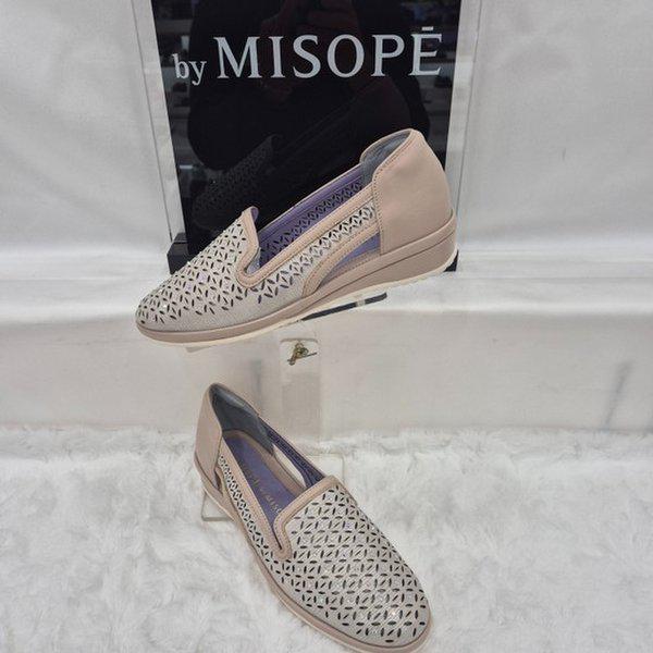 By 女性 超軽量パンチング ローファー 112HT212SD018 PINK 1 JJ