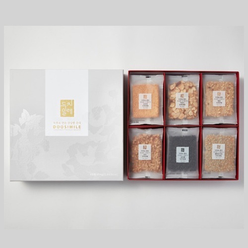 [韓国伝統菓子TOP10] [ドゥシミレ豆腐煎餅繁栄セット] 韓国産豆豆腐と新鮮なナッツをたっぷり含んだ健康おやつ1個