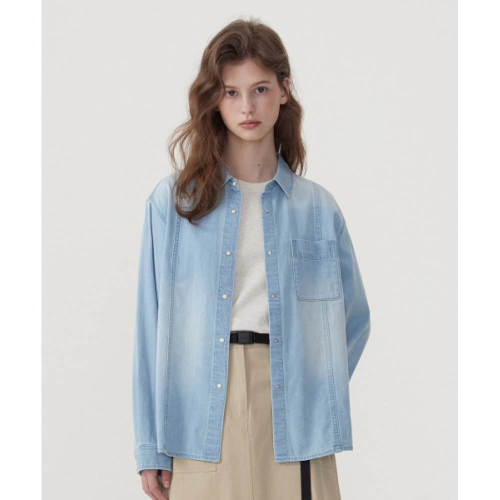 COVERNAT 女性用ポケットデニムシャツライトブルー