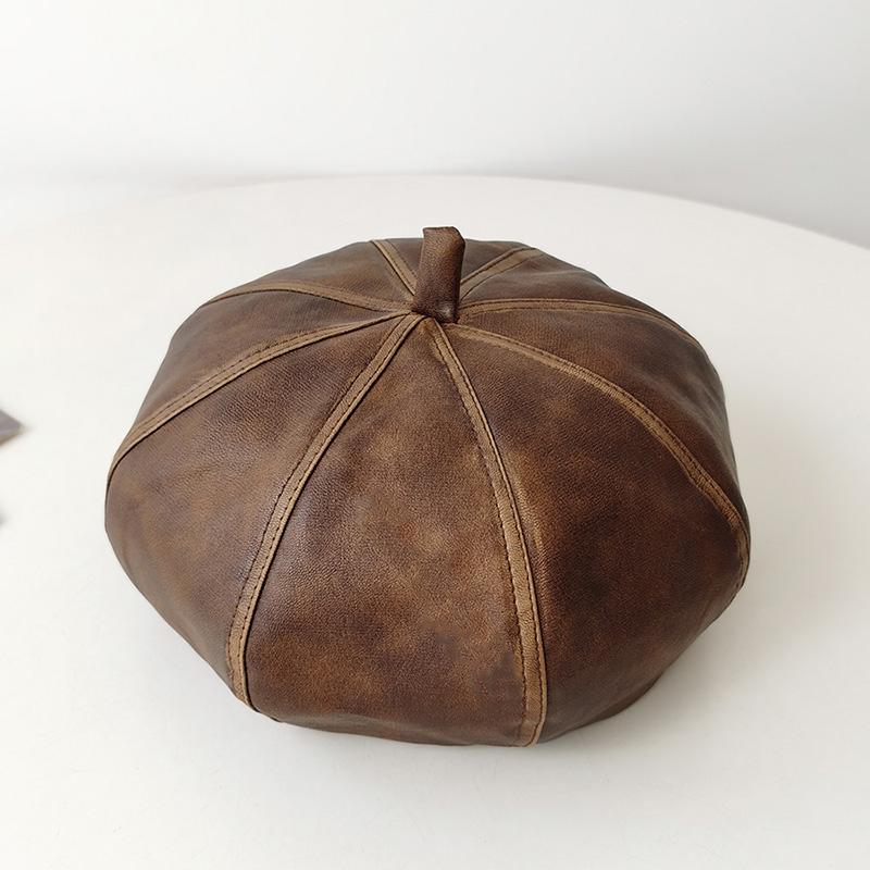 秋冬 コーデ レディース ファッション オシャレ 服 カワイイ シンプル 大人カワイイ 大きいサイズ PU エコ レザー 画家帽子 レトロ ベレー帽 カボチャ 帽子