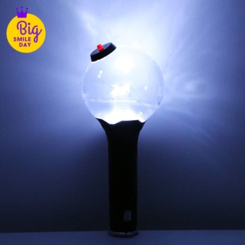 防弾少年団 BTS 公式 ペンライト Ver.3 (OFFICIAL LIGHT STICK ARMY BOMB VER. 3) 応援用品