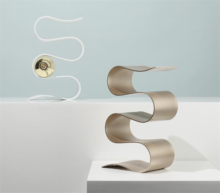 INSスタイル ワイン棚 シンプル 金属 シャンペンワイン棚 ステンレス S字 モデルルーム 売り場 バーカウンター リビング ダイニング 卓上置物 新品