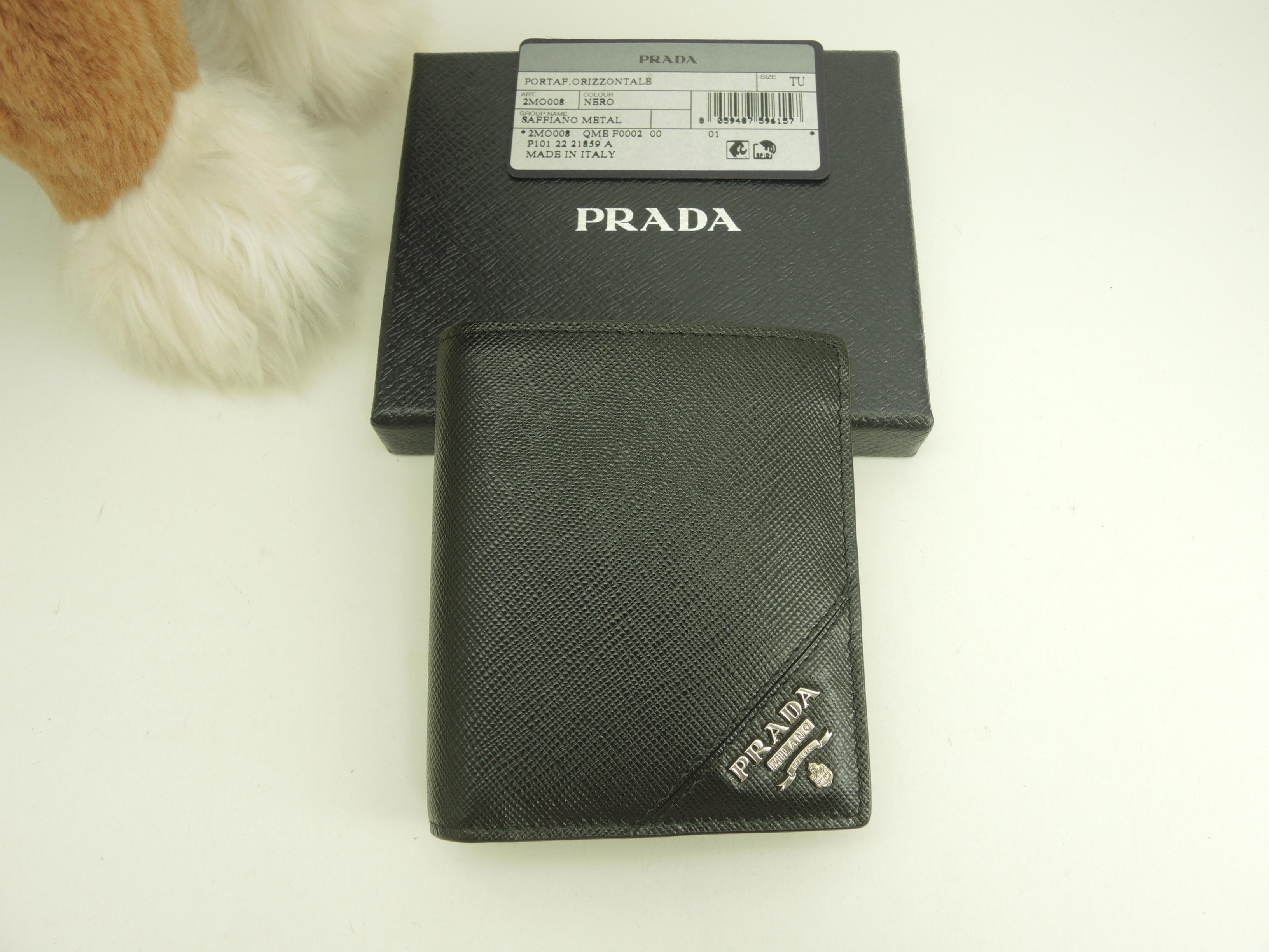 コンパクトウォレット サフィアーノ黒 立体ロゴ 2折財布 スモールウォレット@181E 3