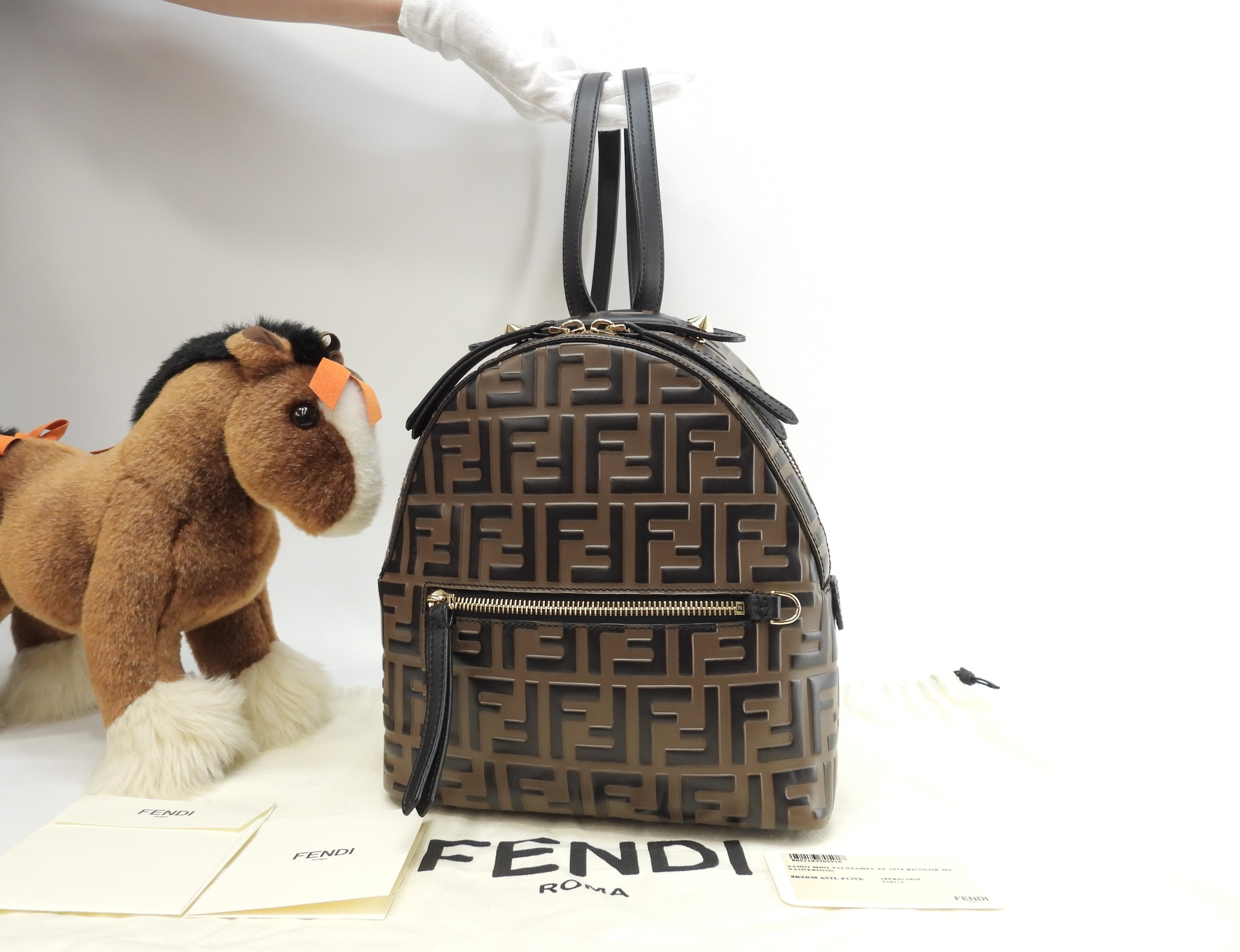 バックパックS FFモチーフ レザー茶黒 リュックバッグ 美品@ 20