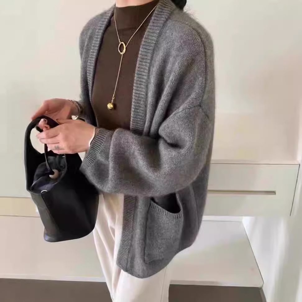 秋冬セーターのコートがゆったりしています