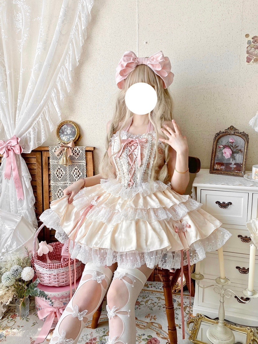 ロリータ コスプレ バレエ風ロリータヘリンボーンレースハンギングネックコルセットハーフスカート2点セット