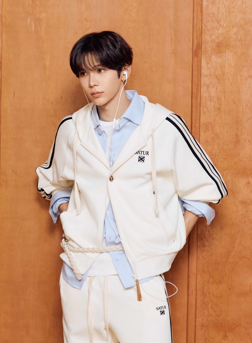 【SATUR】 [RIIZEs Pick] 25FW LAWTON LOOSE FIT HOOD ZIP-UP : CREAM BLACK