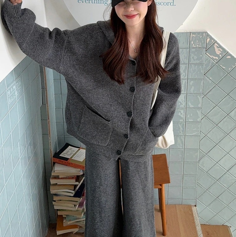 韓国風 ゆったり くつろぎスタイル ゆったりサイズ ニットセットアップ女性用 新作 フード付きカーディガン ワイドパンツ ツーピース