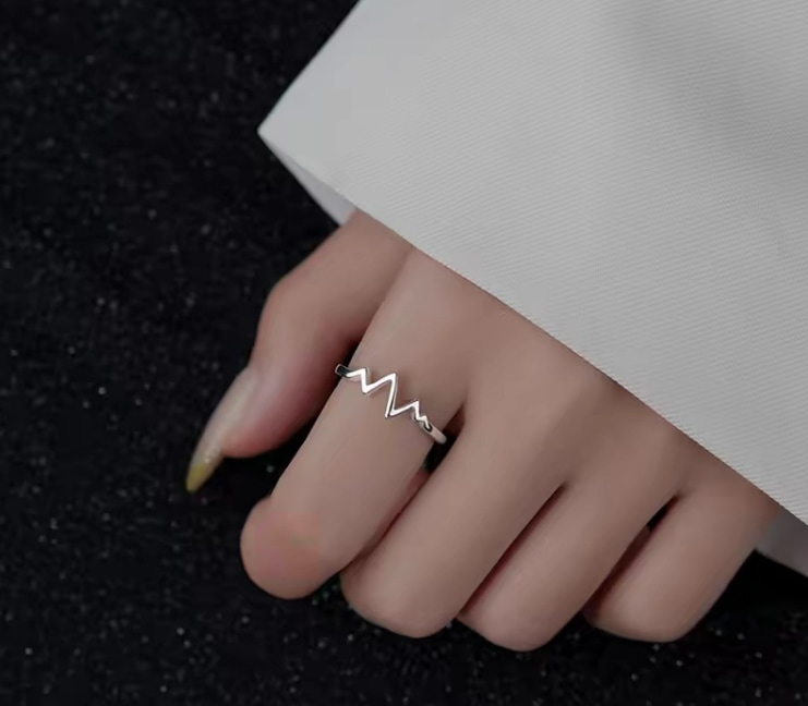流行り デザイン/設計 開き口 手元を美しく クロス指輪 日韓 キュート 10,212円