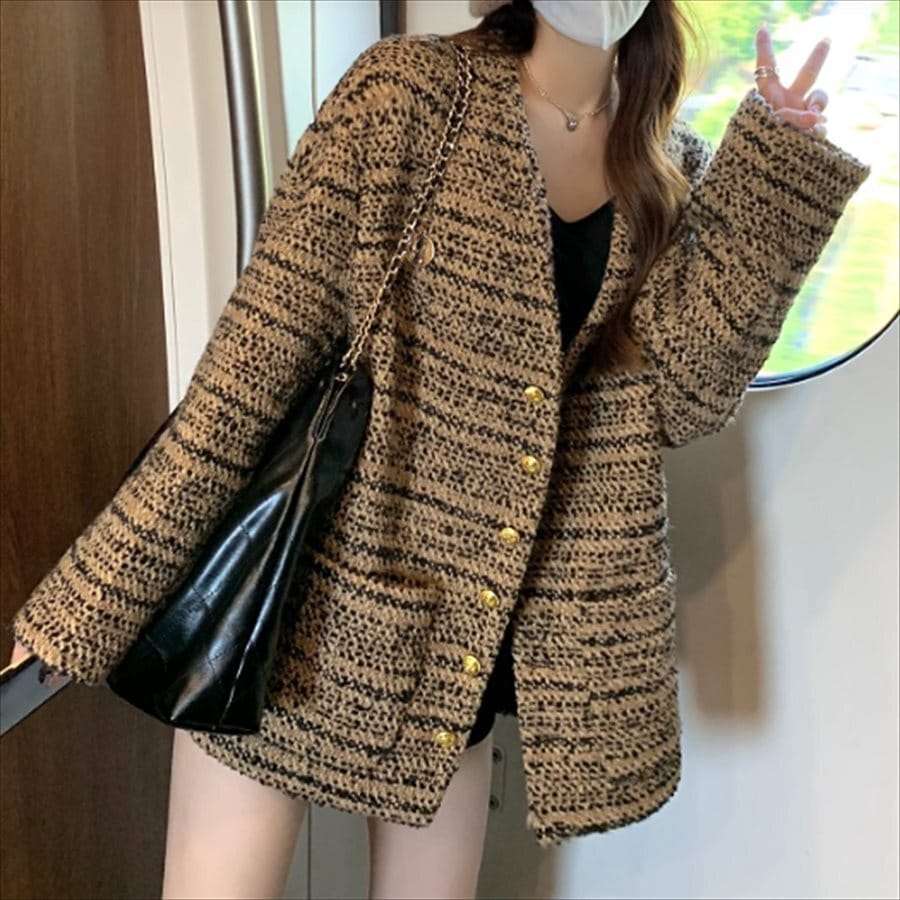 アウター コート 羽織り ジャケット ノーカラー ショート ショート丈 袖あり 長袖 Vネック かわいい 大人可愛い 綺麗 シンプル カジュアル 大人 上品 おしゃれ お洒落 大人女子 こなれ感