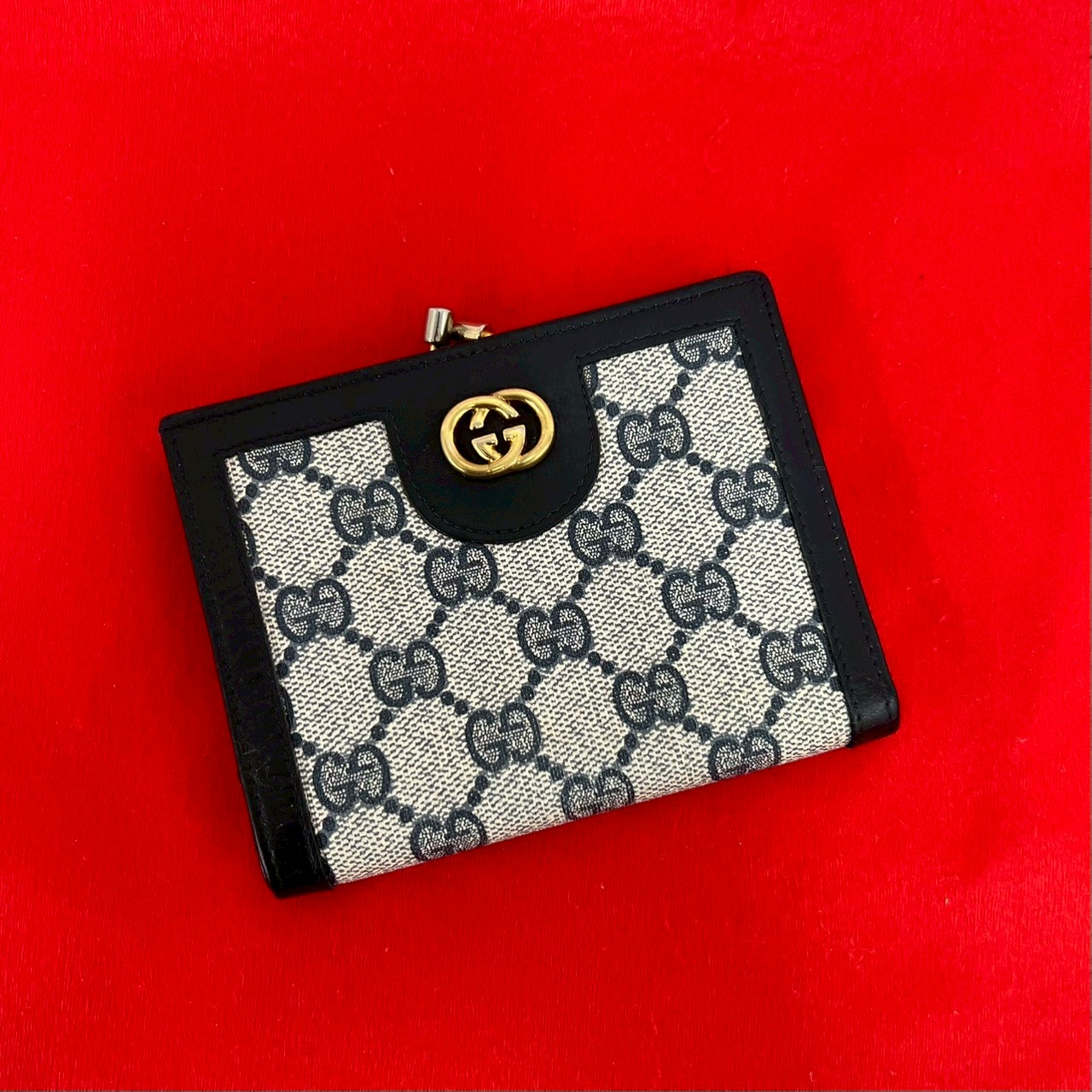 ヴィンテージ GG ロゴ 金具二つ折り財布 レザー PVC ネイビー 31918