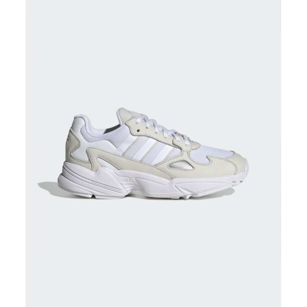 アディダスファルコン W-ホワイト:グレー/ IG5732