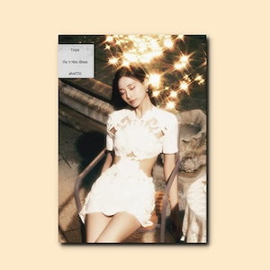TWICE ツウィ tzuyu aboutzu サノク ⑤ Amazon.co.jp: ツウィ Tzuyu - abouTZU (1stミニアルバム) CD+