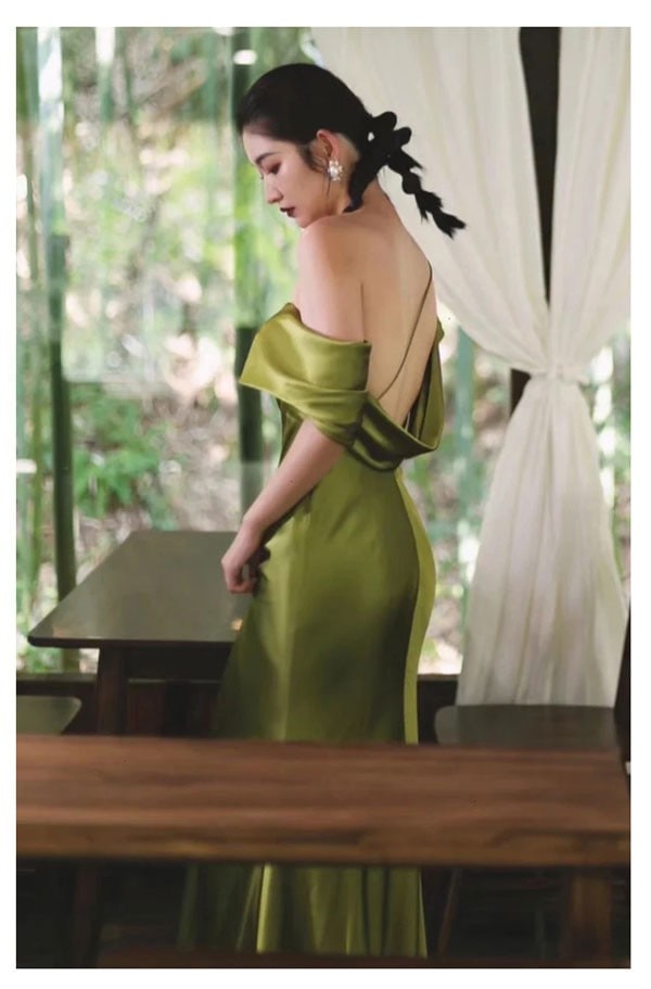 ワンピースドレスドレス花嫁 ピアノ ドレス パーティー フォトウェディング 二次会 オフショルダー 披露宴 ロング ワンピース 撮影用 発表会 演奏会 結婚式 後撮り 前撮り ビーチフォト