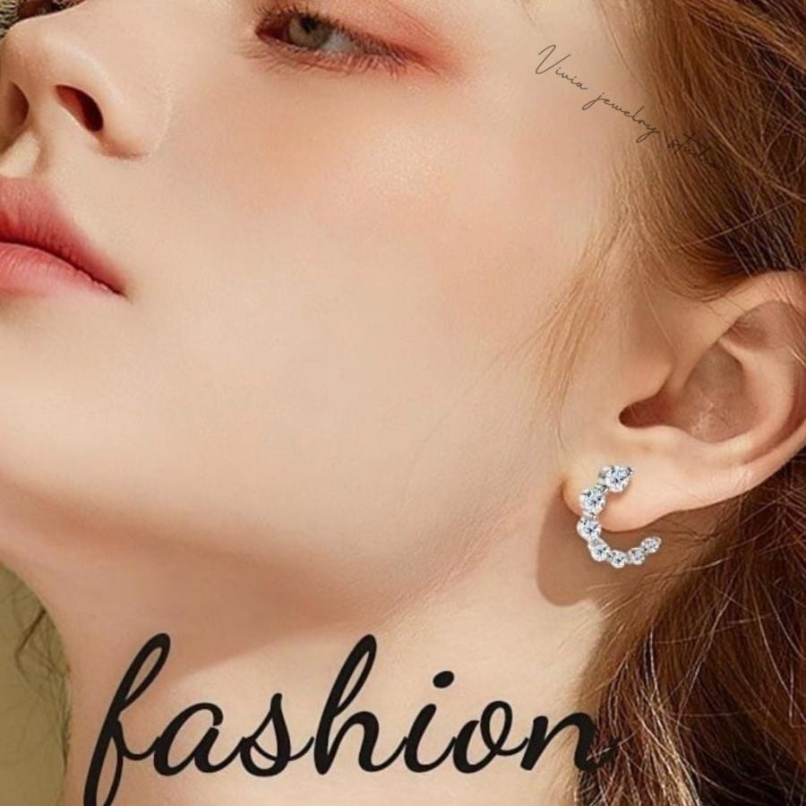 ピアス モアサナイト 石 レディース プラチナ 仕上げ 金属アレルギー ノンアレルギー シルバー925 ホワイトデー お返し 母の日 女性 彼女 おしゃれ 人気 ギフト