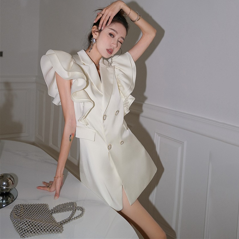 毎日の小さなドレスは白いスーツの襟ドレスで着用できます2025誕生日パーティードレス