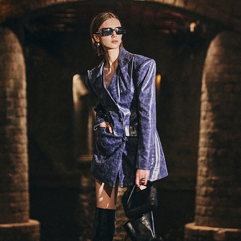 J9189 クラックレザーノーカラースリム シングルジャケット