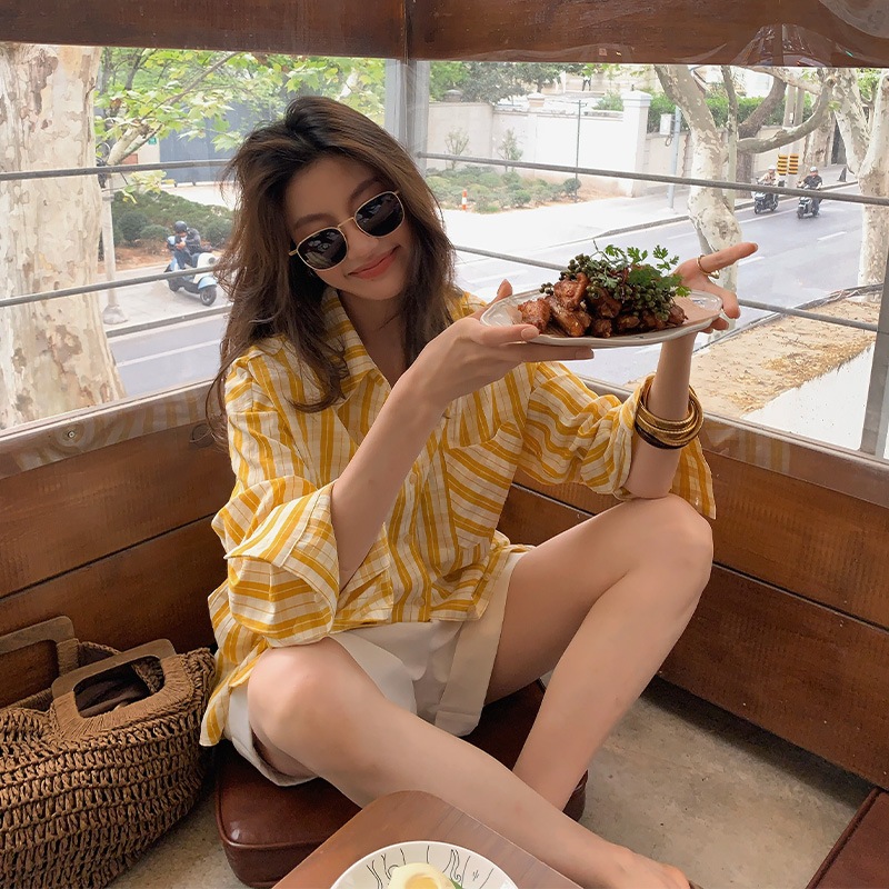 11 長いxierレイジースタイルコントラストカラー格子縞のシャツ女性夏夏の長袖ハイエンドライト豪華な年齢を減らすルーズトップ