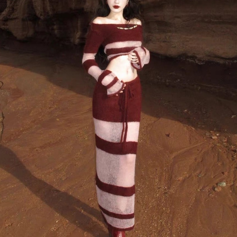 春と秋にぴったりなカラーブロックのストライプ柄トップスとハイウエストのペンシルスカートのピュアでセクシーなツーピースセット