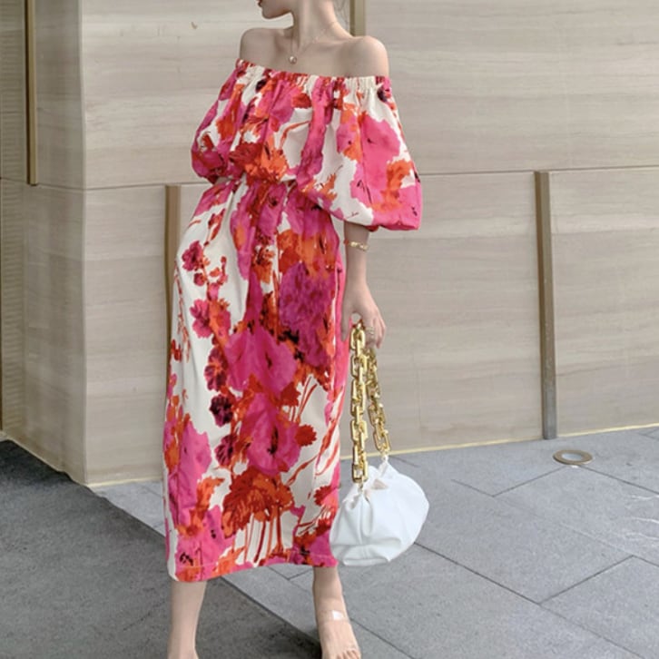 ワンピース 上着 人気 おすすめ おしゃれ お洒落 激安 安い プチプラ オフショルダー 肩出し ふわふわ ふんわり オーバーサイズ 膝丈 柄 花柄 ポリエステル プリント 可愛い lone