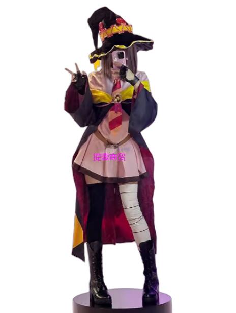 この素晴らしい世界に祝福を！ めぐみんコスプレ衣装V舞台演出服 ハロウィン イベント 学園祭 クリスマス仮装サイ アニメの制作を受ける男女兼用 (ウイッグ 道具 靴追加可)