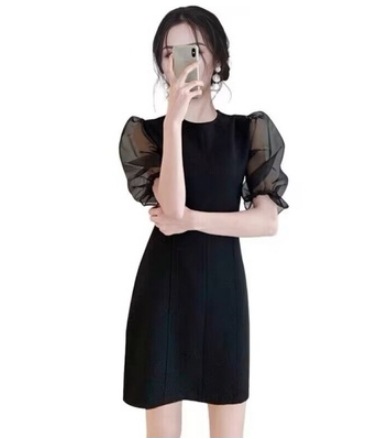 ドレス 膝丈 ひざ丈 膝上 袖あり 半袖 パフスリーブ ラウンドネック Aライン シフォン 透け感 大人可愛い きれいめ シンプル 大人 上品 おしゃれ お洒落 かっこいい 大人女子 こなれ感 クール