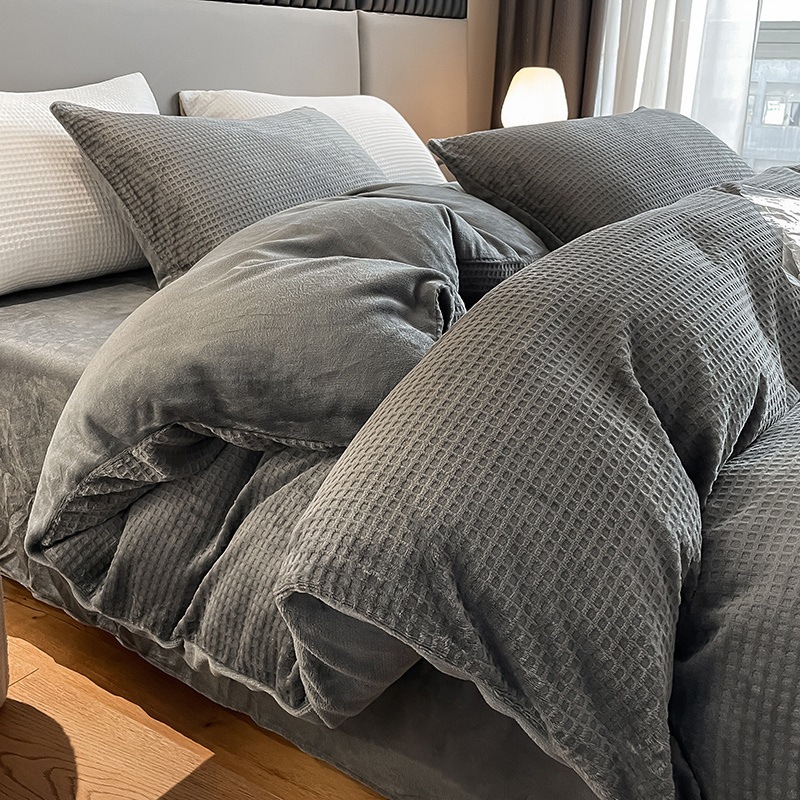 冬用厚手ワッフルミルクフリース寝具セット（4点）冬用彫刻コーラルフランネルシーツと羽毛布団カバー 6,604円