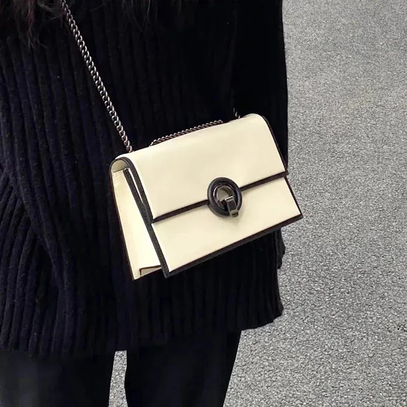今年の流行 おしゃれ コントラストカラー レディース バッグ 高級感 チェーンバッグ ショルダーバッグ 百掛け 斜め掛けバッグ