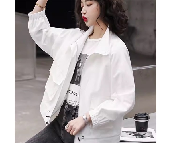 レディース ジャケット アウター 上着 ショート 長袖 スタンドカラー ファスナー ポケット 大人可愛い きれいめ シンプル カジュアル おしゃれ かっこいい ラフ メンズライク ボーイッシュ ルーズ