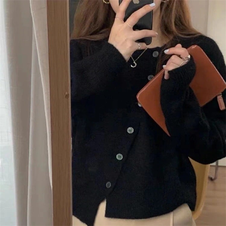 大人気！ 韓国ファッション カーディガン セーター 怠惰な風 デザインセンス 斜めボタン コート ニット