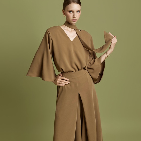 B3138 ストラップ セット ブラウス