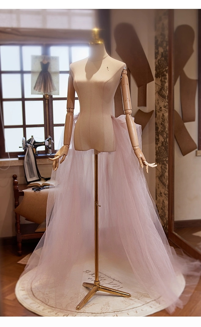 ピンク 華やかなトレーン ソフトチュール シースルー 前撮り