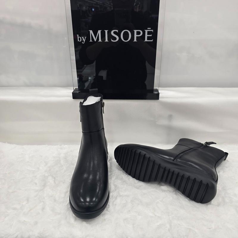 By 女性 ファー裏地 アンクルブーツ 612HT446DH002 BLACK 3 JJ