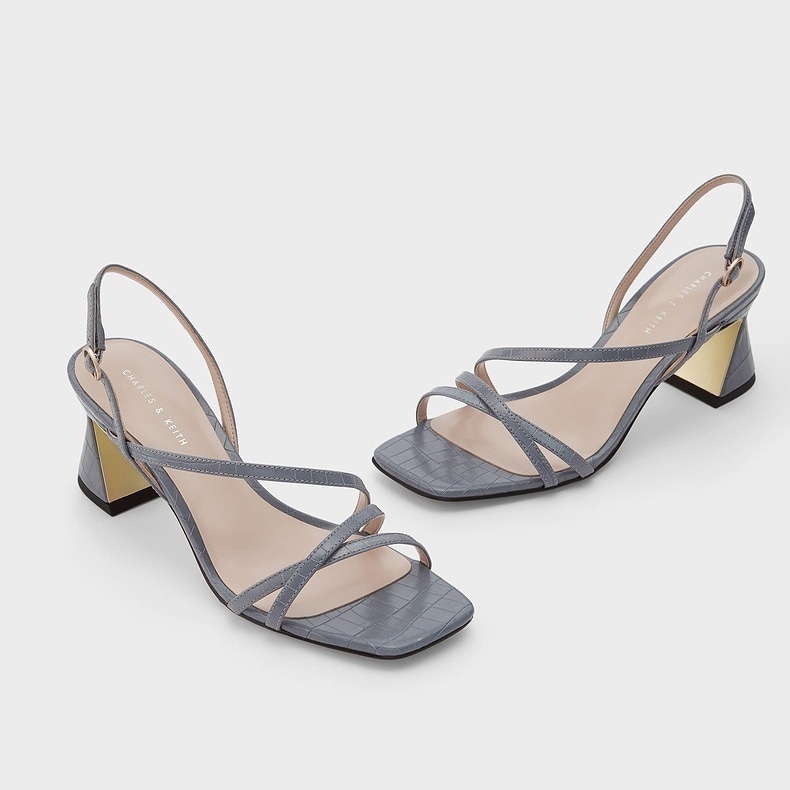 シューズ 靴 くつ クツ サンダル ミュール レディースシューズ ヒール ハイヒール 太ヒール ミドルヒール 6cmヒール フレアヒール スクエアトゥ ストラップ 歩きやすい 美脚 脚長 PU