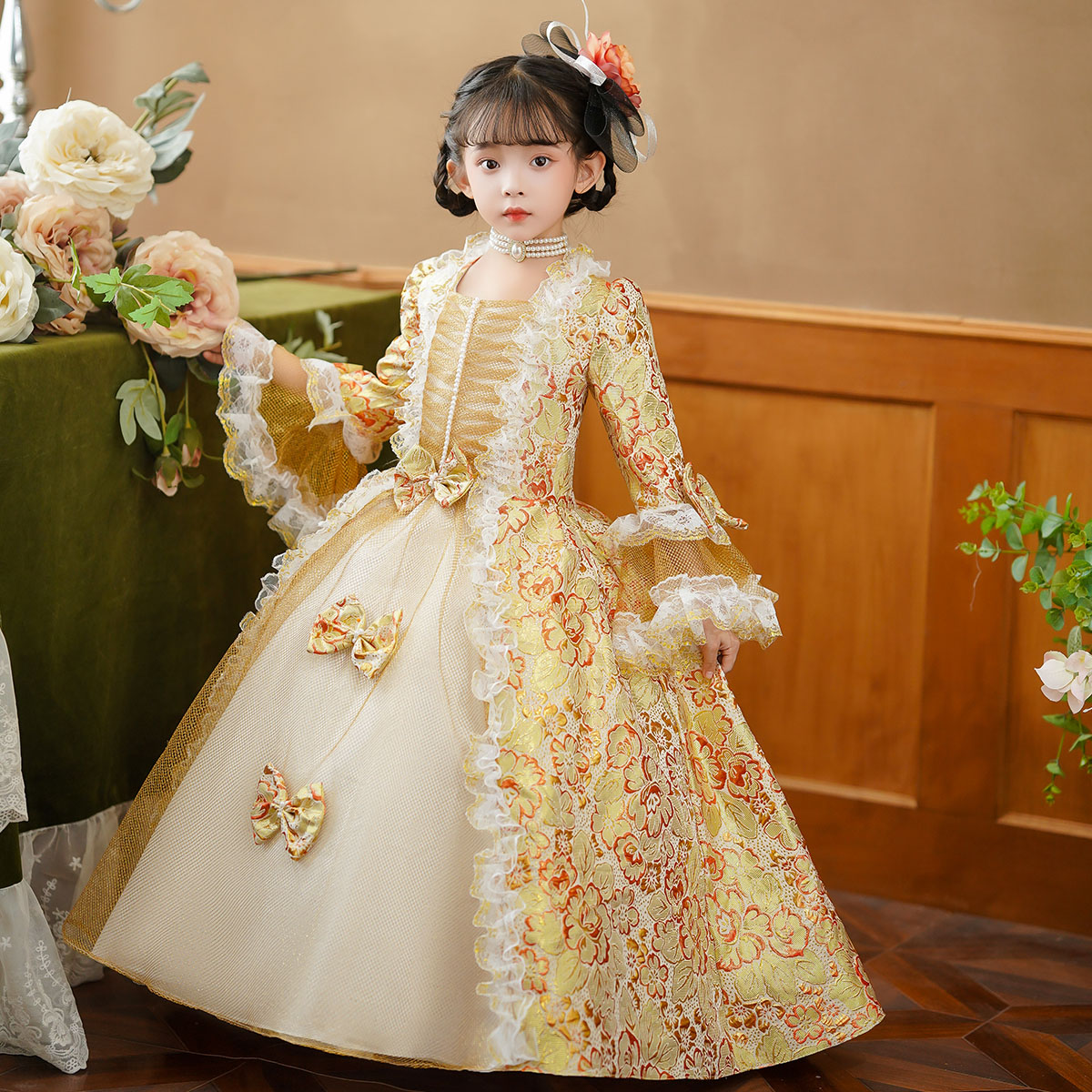 子供の秋冬保温モデルのランウェイショー司会ワンピース誕生日宮廷洋風プリンセススカートドレス