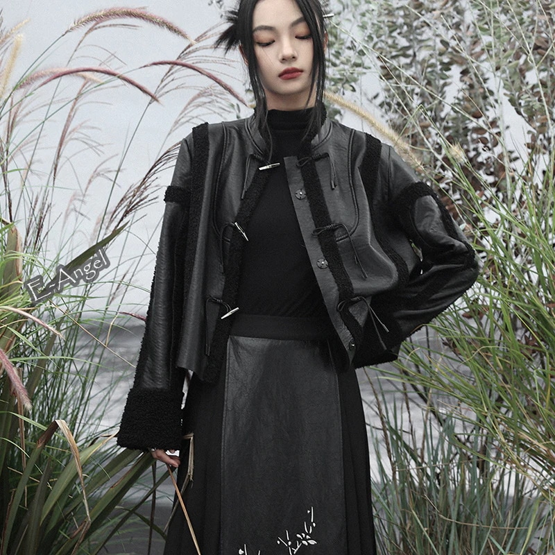 【快速出荷】チャイナ風コート レディース 黒色 毛皮コート 切り替え 暗黒系ジャケット スタンドカラー ファーコート 秋冬 ファッション 高見え パンク系