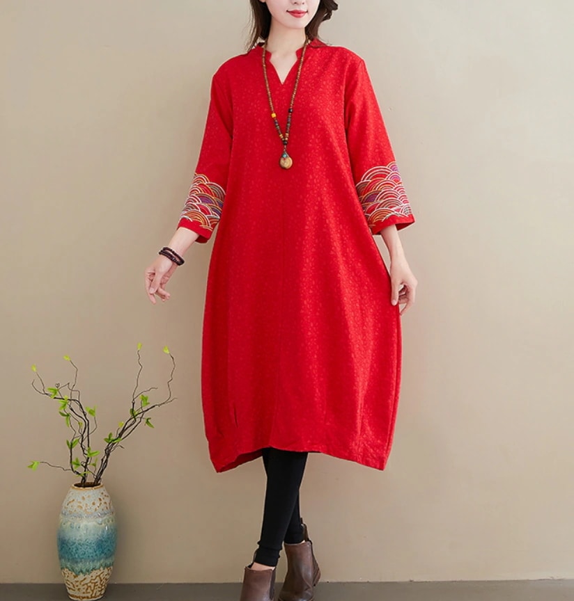 ワンピース 膝丈 ひざ丈 膝下 袖あり 7分袖 七分袖 Vネック 襟なし ワイド 刺繍 ポケット 薄手 かわいい 大人可愛い きれいめ シンプル カジュアル 大人 上品 おしゃれ お洒落 エスニック