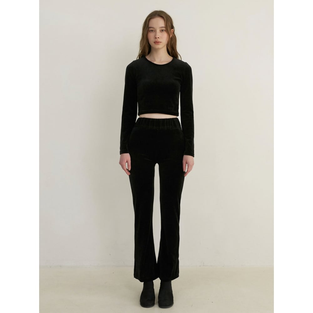 KINDABABY ベルベットトップ & トラックパンツセットアップ-ブラック