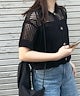 ブラック