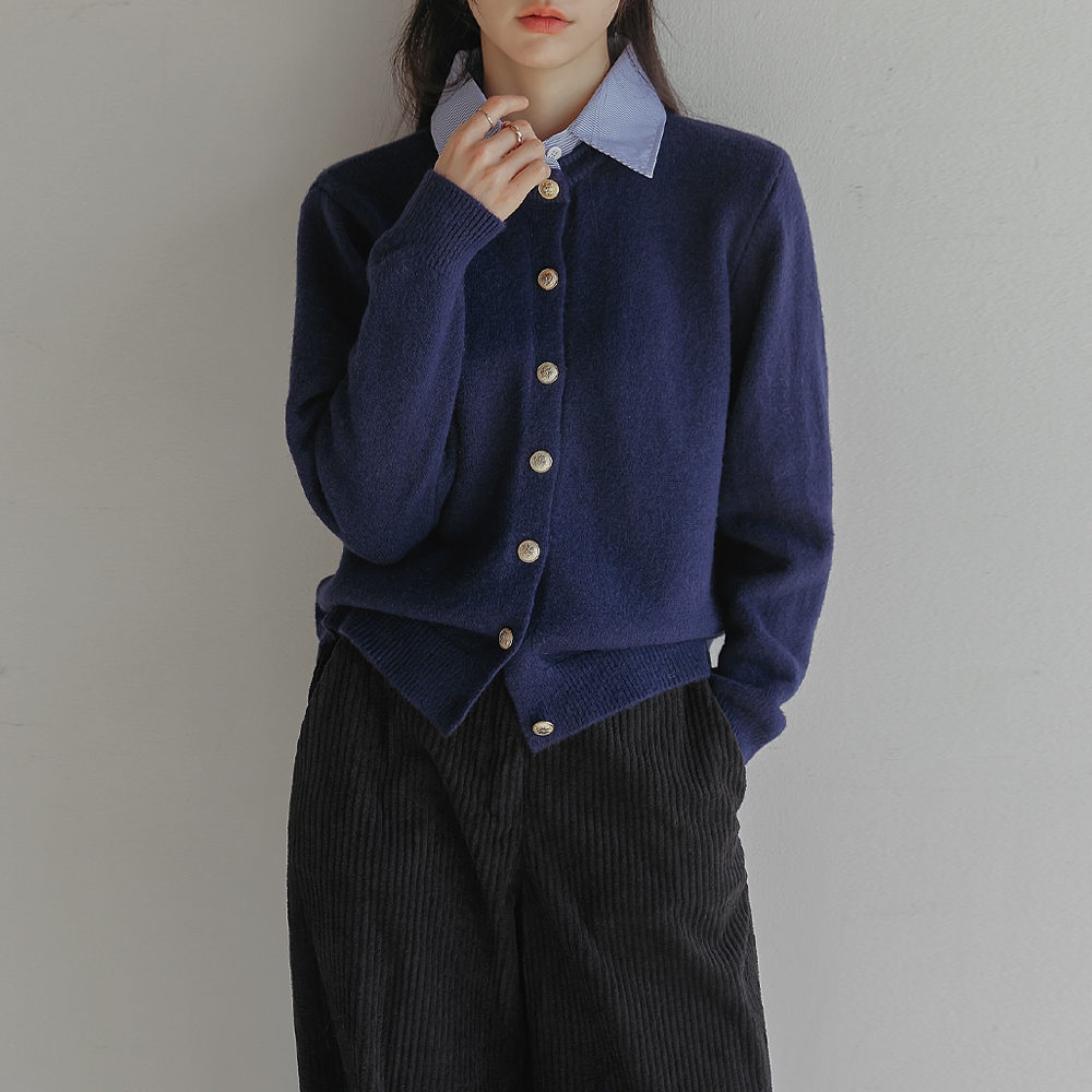 レビシシャツレイヤードゴールドボタンニットカーディガン 5,476円