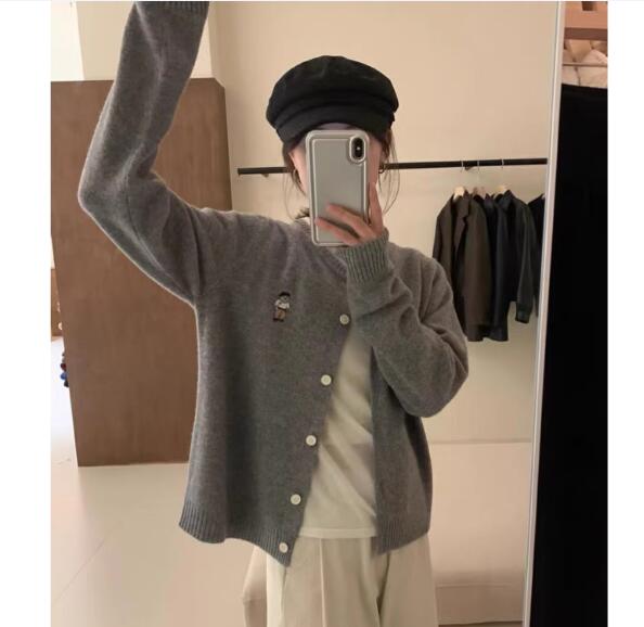 刺繍 ニット ジャケット カーディガン 春秋 ニューデザイン ソフト 優しい セーター 無地 7,052円