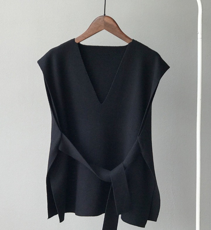 トップス デート モテアイテム ベスト レイヤード ノースリーブ Vネック ウール 可愛い きれいめ 上品 おしゃれ かっこいい 可愛い ラブリー キュート ガーリー クール モード系