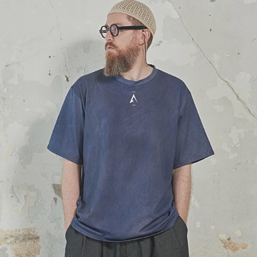 [送料無料]スミスアもースプレー洗浄ロゴ印刷Tシャツブルー 4,961円